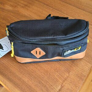 Mountainsmith Trippin' Fanny Pack, NWT, Heritage Black